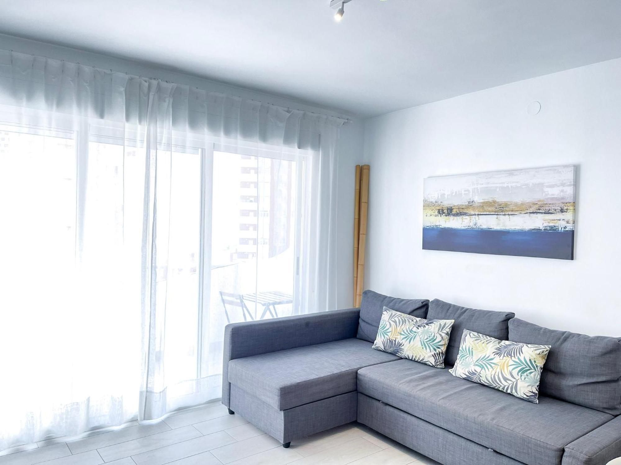 Apartment Nuevo, A 70 Metros De La Playa Y Con Vistas Al Mar