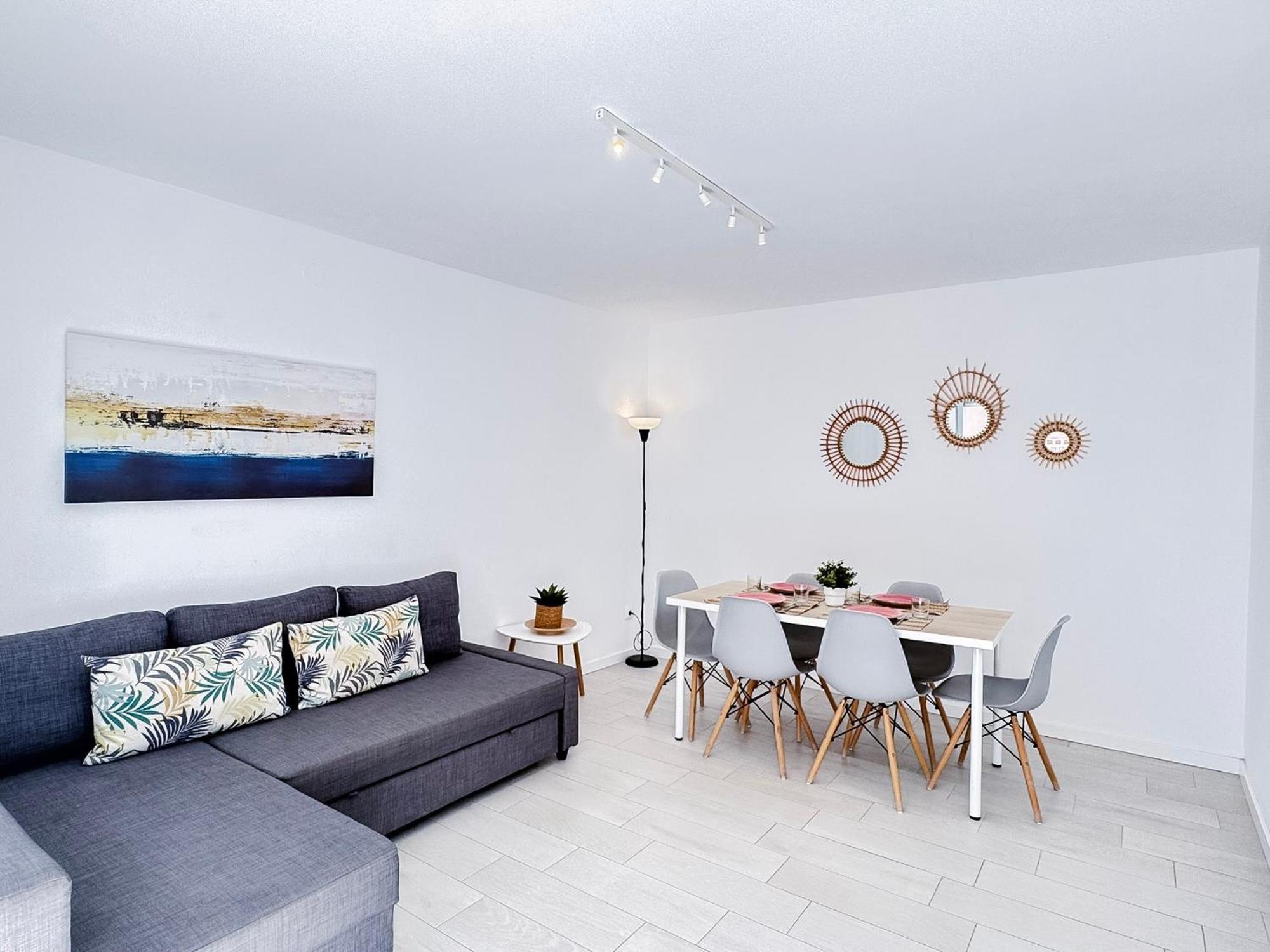Apartment Nuevo, A 70 Metros De La Playa Y Con Vistas Al Mar Cullera