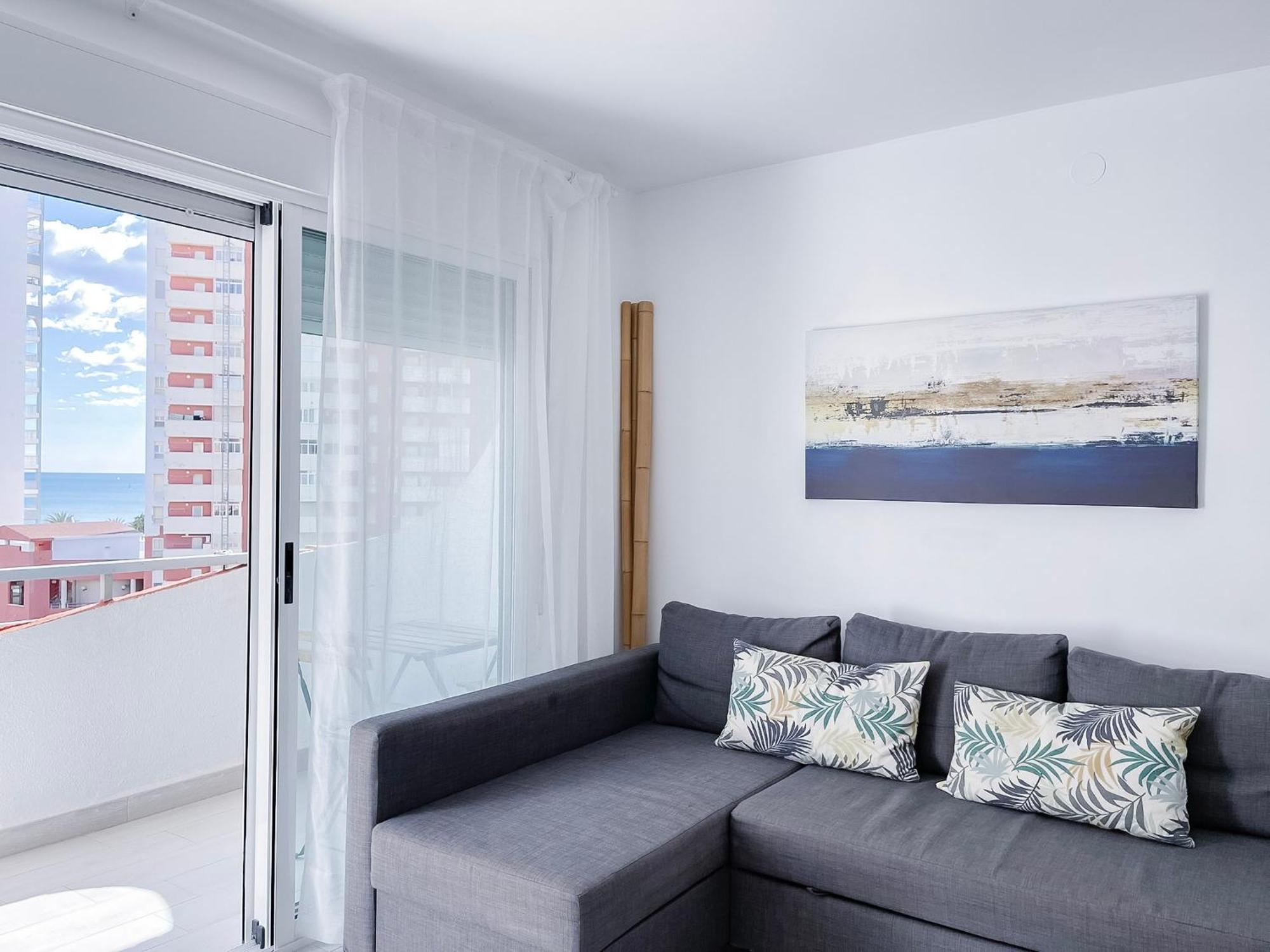 Apartment Nuevo, A 70 Metros De La Playa Y Con Vistas Al Mar